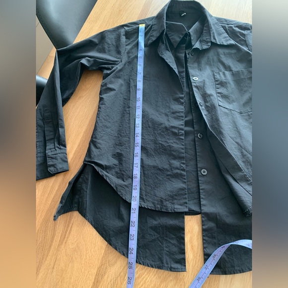 SIMPLE BLACK Mock two piece shirt - Picture 3 of 6